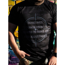 Футболка з принтом Приціл Мілітарна